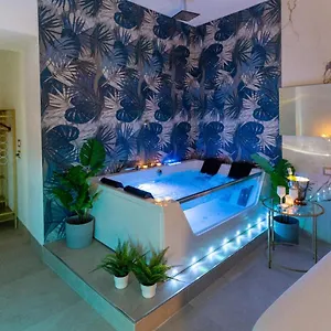  Maison d'hôtes Mazzini Luxury Jacuzzy